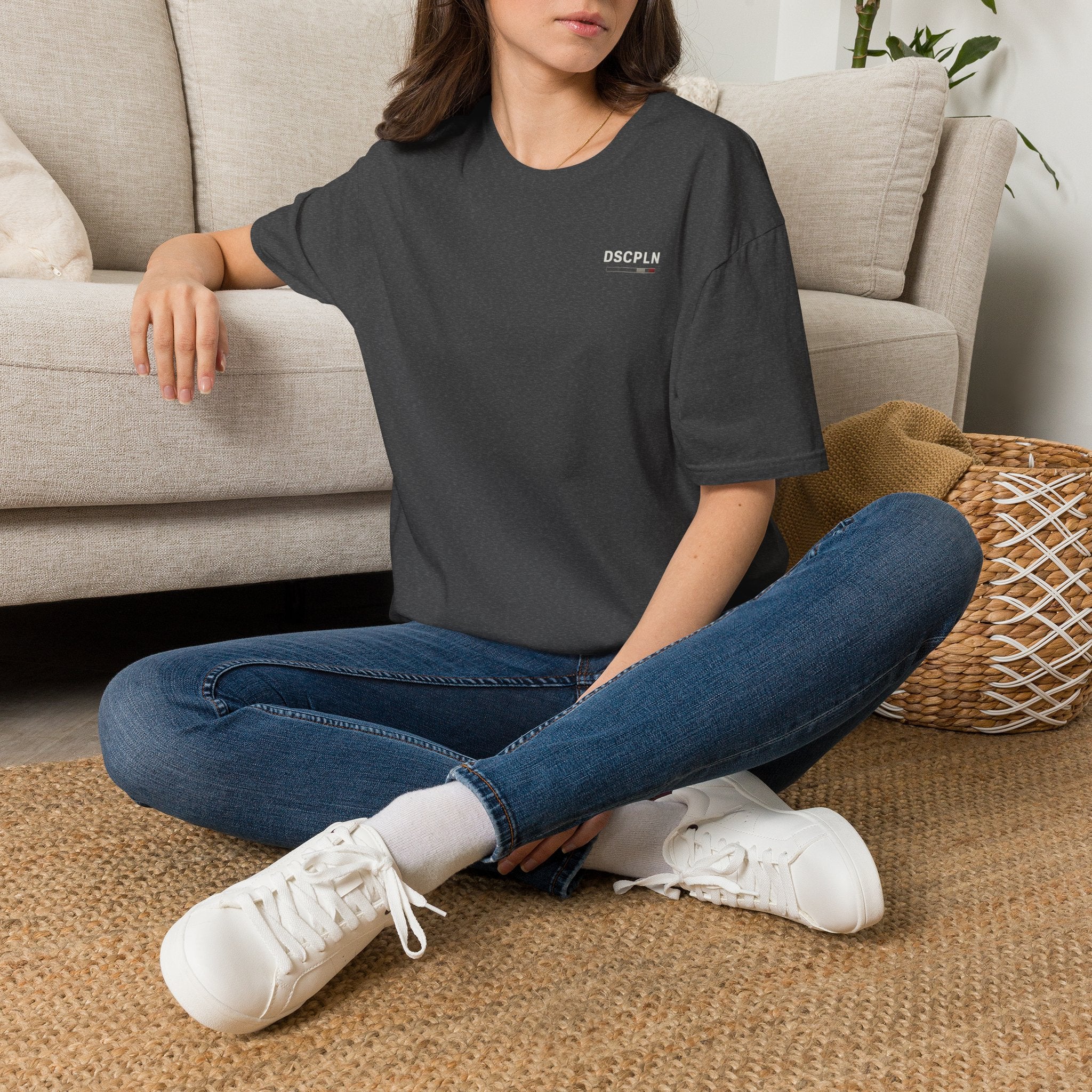 Minimal 'DSCPLN' Chest Logo T-Shirt — Casual Unisex Graphic Tee