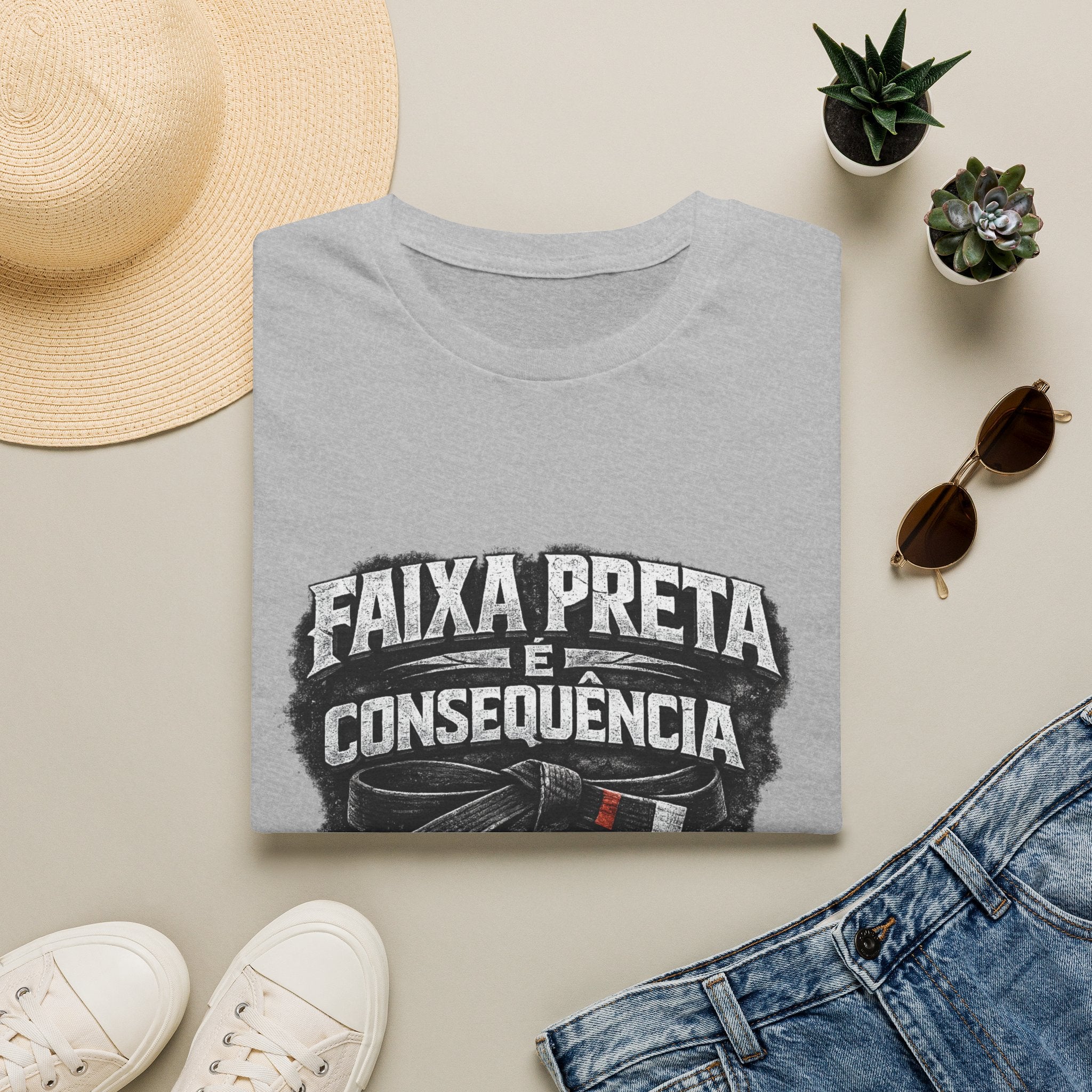 Faixa Preta é Consequência T-Shirt